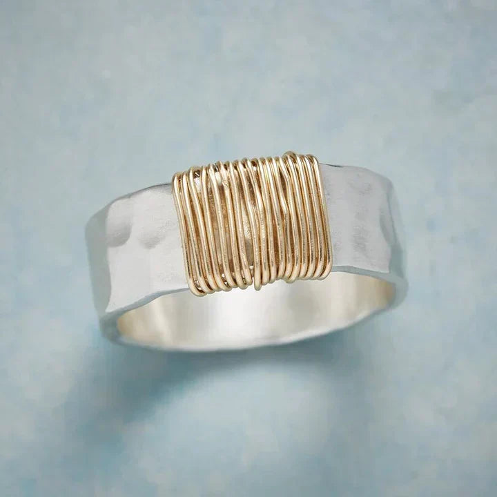 Vintage Silver Ring with Threads