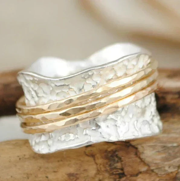 Vintage Spinner Ring in Titanium